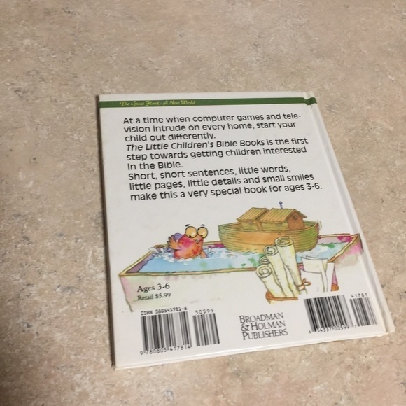4/$25 Children’s bible book Noah and the Ark - Picture 3 of 5